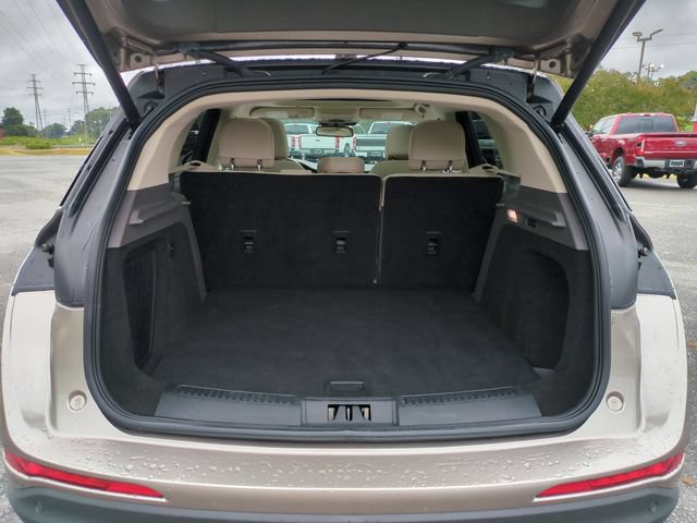 Used 2021 Lincoln Corsair FWD w/ Premium Package image 31