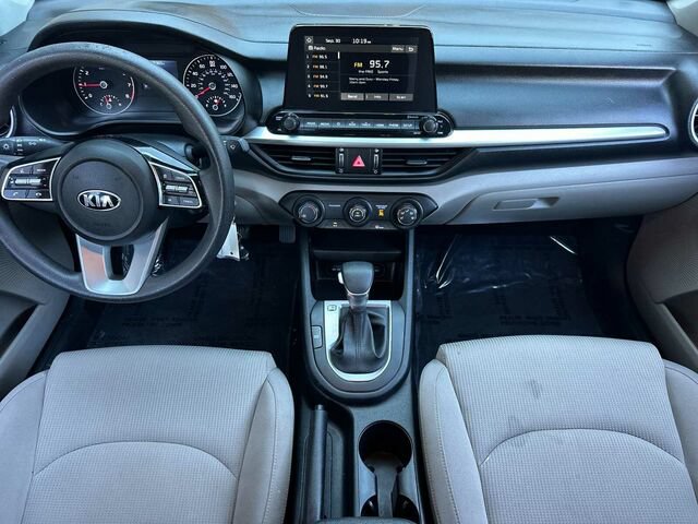 Used 2020 Kia Forte LXS FWD image 15