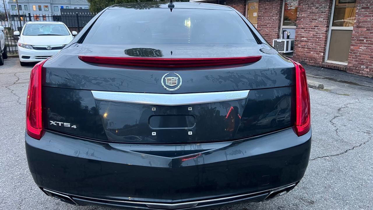Used 2013 Cadillac XTS Luxury image 11
