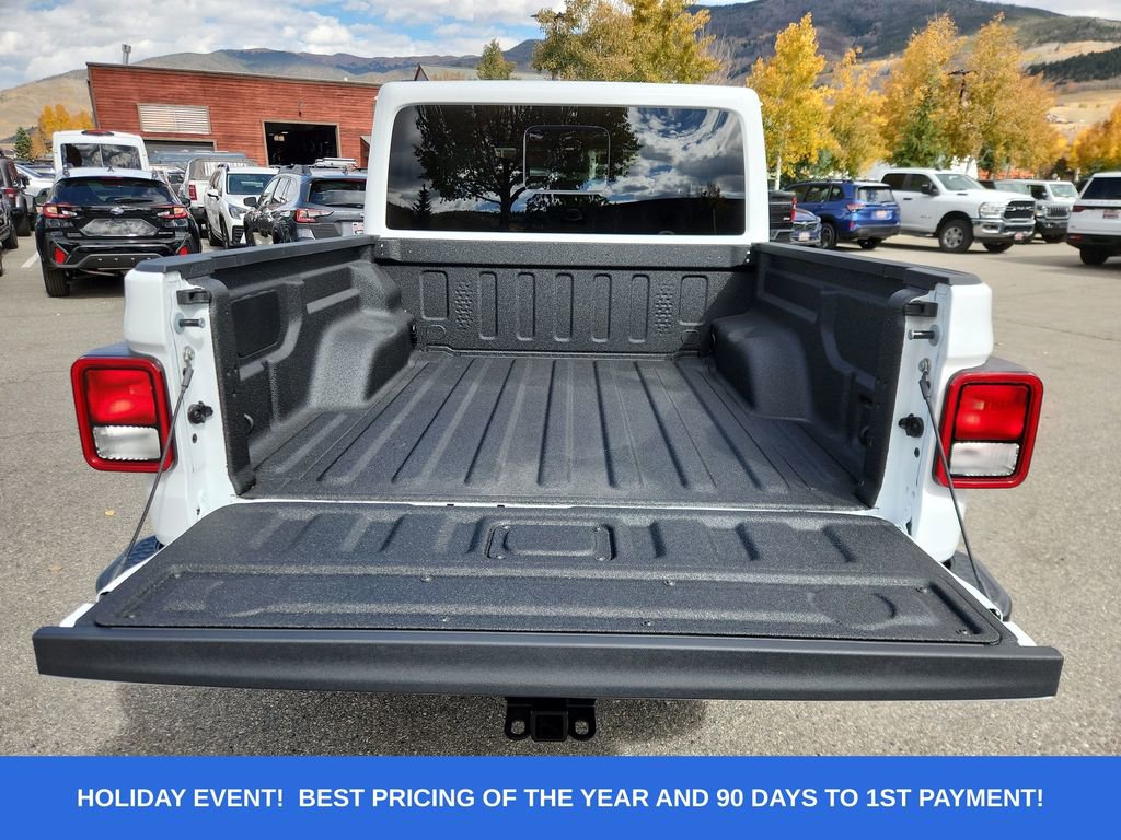 New 2025 Jeep Gladiator Sport image 18