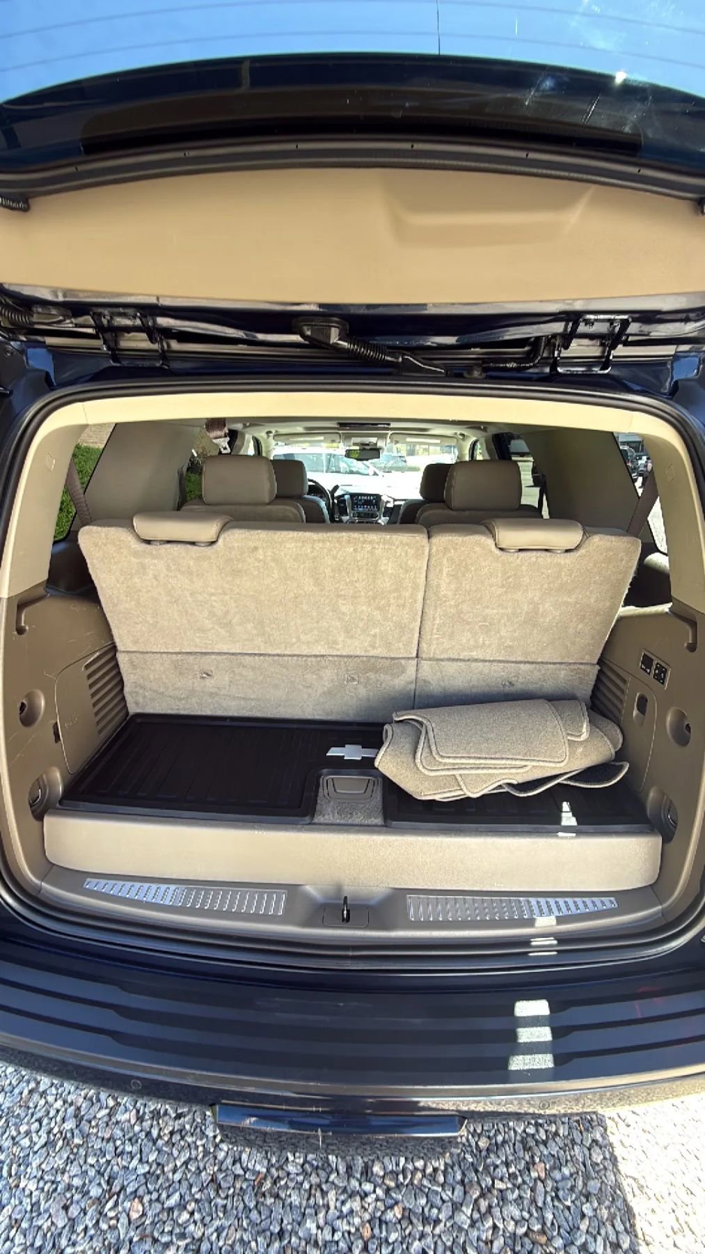 Used 2019 Chevrolet Tahoe LT w/ LT Signature Package AWD/4WD image 30