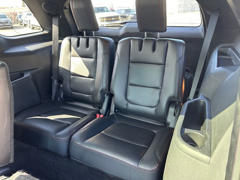 Used 2016 Ford Explorer Sport w/ Equipment Group 401A AWD/4WD image 31