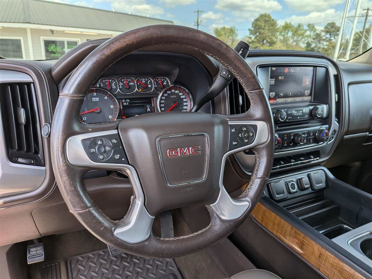 Used 2015 GMC Sierra 1500 SLT w/ SLT Crew Cab Value Package image 14