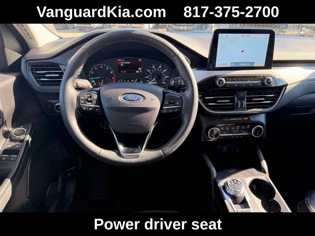 Used 2022 Ford Escape SEL image 16