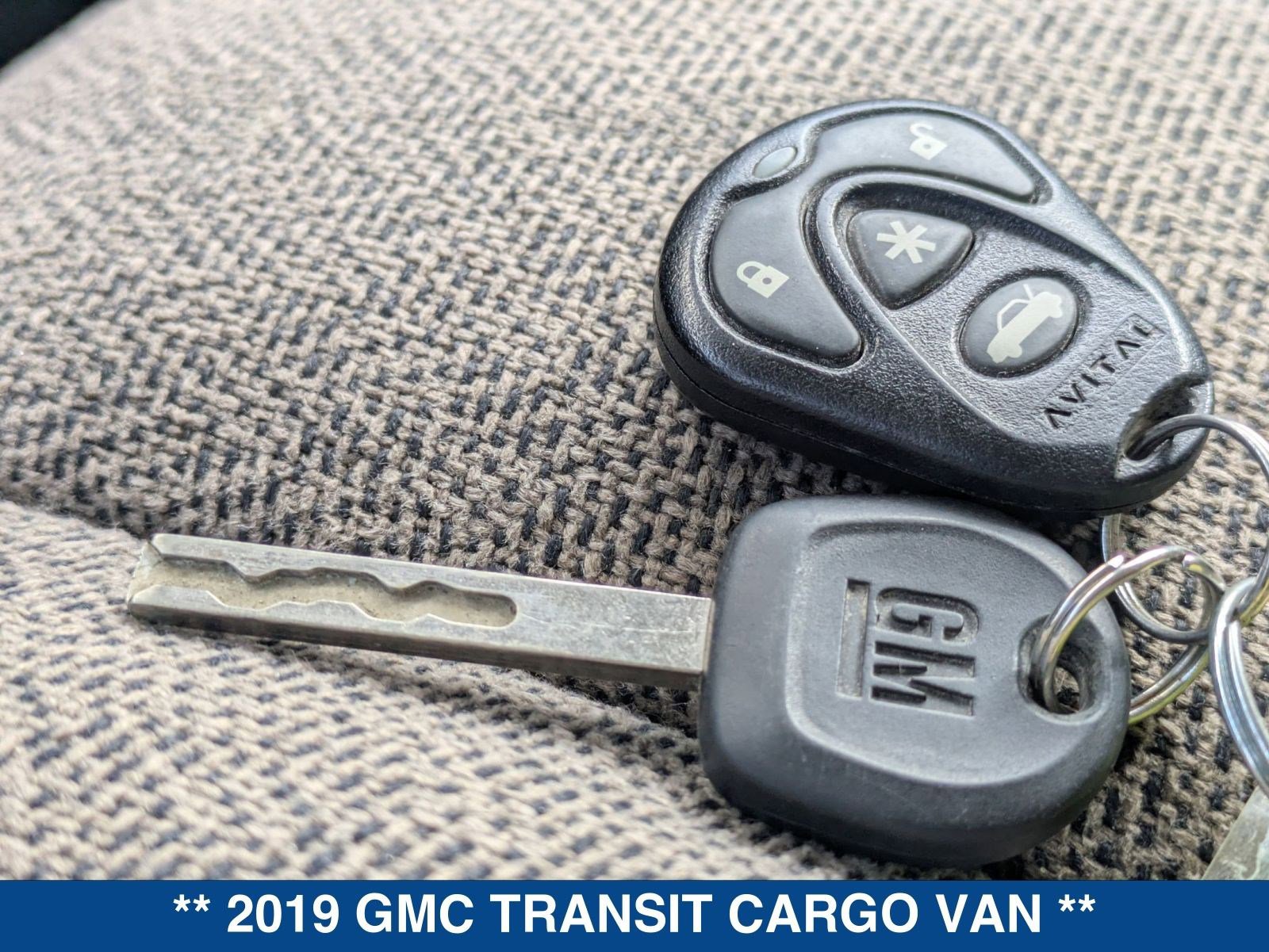 Used 2019 GMC Savana 2500 Extended w/ Communications Package image 29