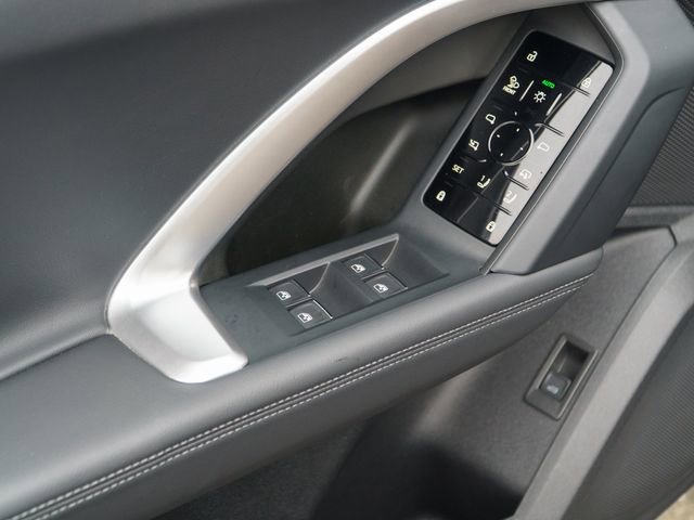 Used 2025 Audi Q5 Premium Plus w/ Premium Plus image 16