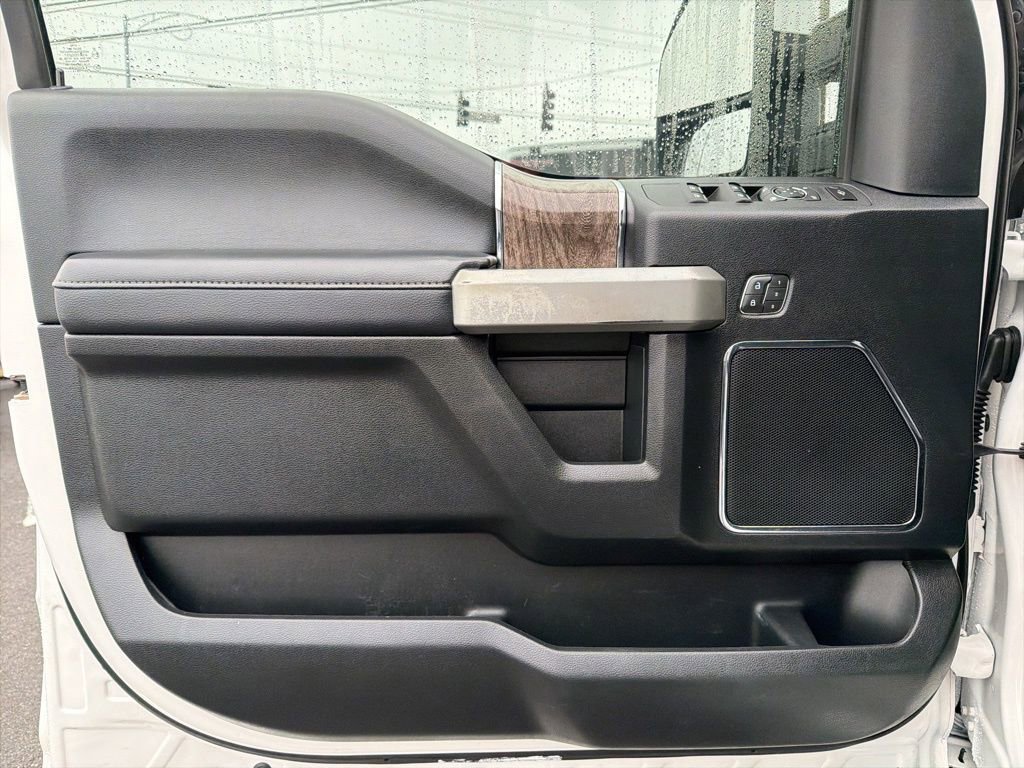 Used 2019 Ford F350 Lariat w/ Lariat Ultimate Package image 35