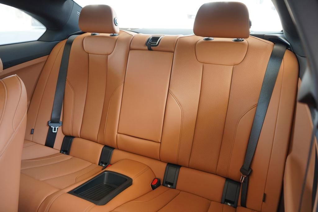 Used 2025 BMW 230i Coupe w/ Convenience Package image 19