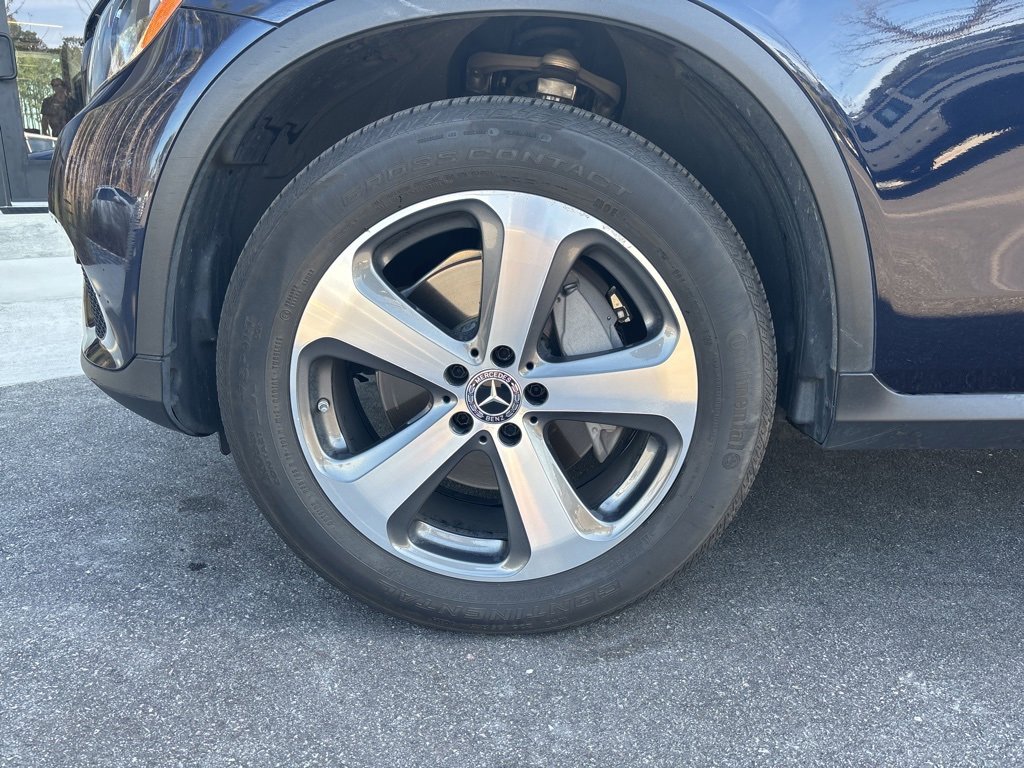 Used 2019 Mercedes-Benz GLC 300 4MATIC image 13