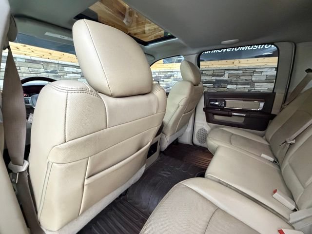 Used 2016 RAM 1500 Laramie w/ Convenience Group AWD/4WD image 31