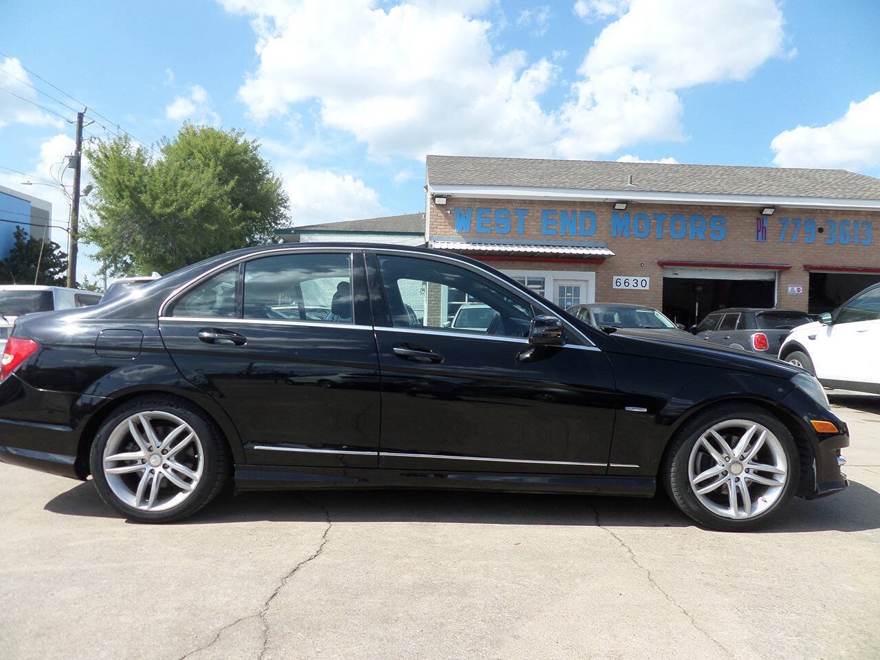 Used 2012 Mercedes-Benz C 250 Sedan image 9