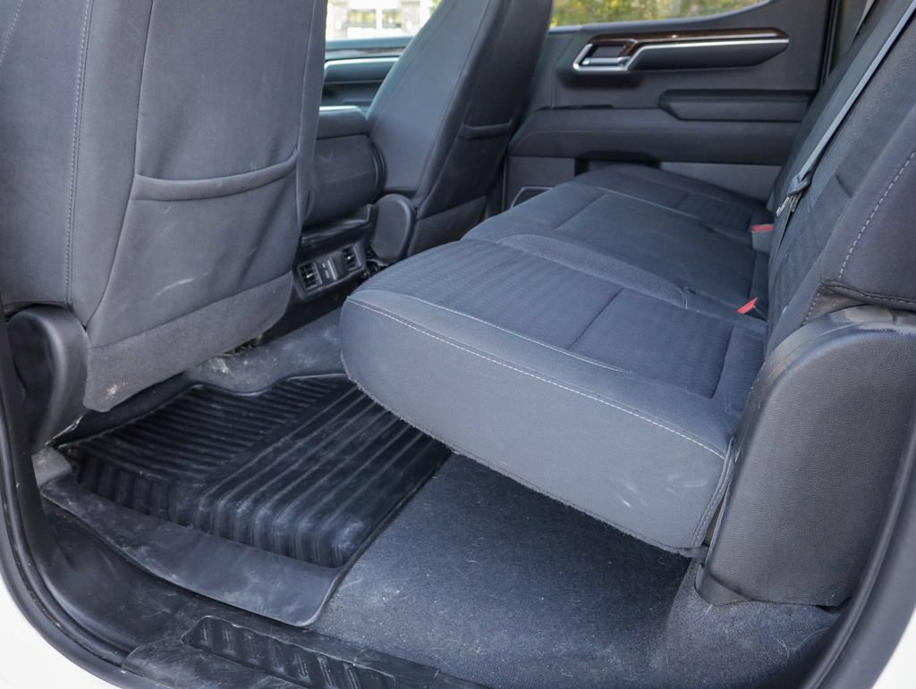 Used 2022 GMC Sierra 1500 SLE AWD/4WD image 31