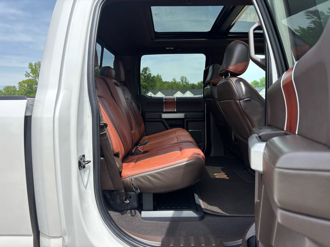 Used 2019 Ford F350 King Ranch w/ King Ranch Ultimate Package AWD/4WD image 31