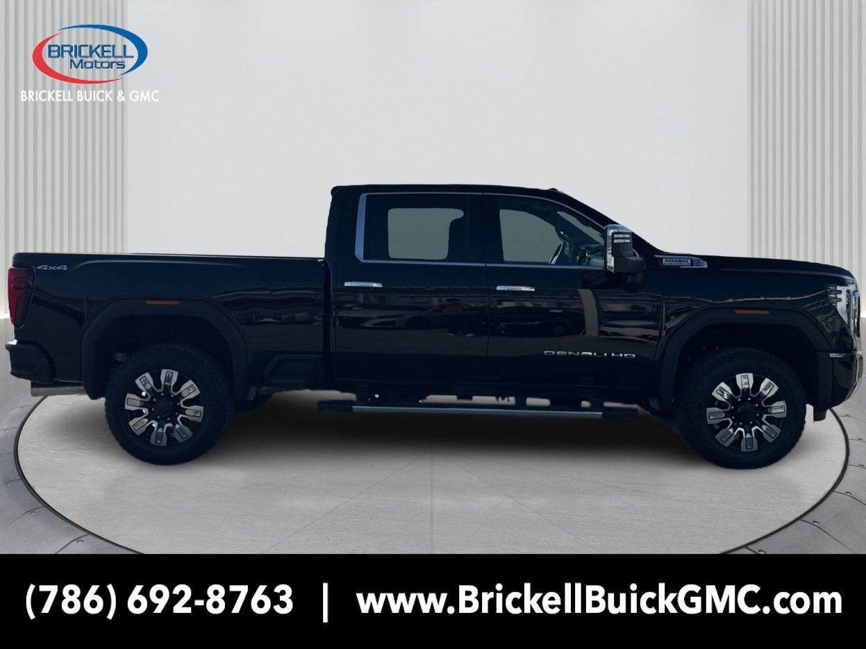 New 2025 GMC Sierra 2500 Denali image 4