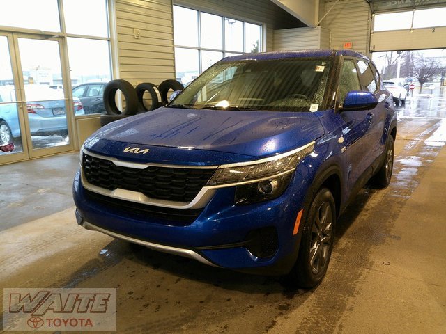 Used 2023 Kia Seltos LX image 5