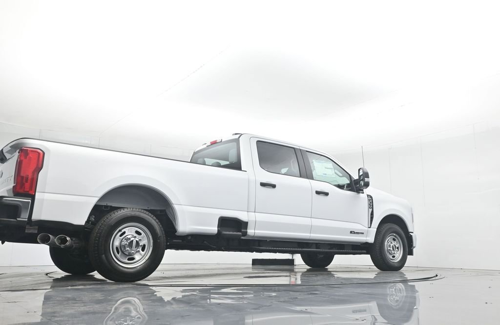 New 2026 Ford F350 XL w/ XL Chrome Package image 49