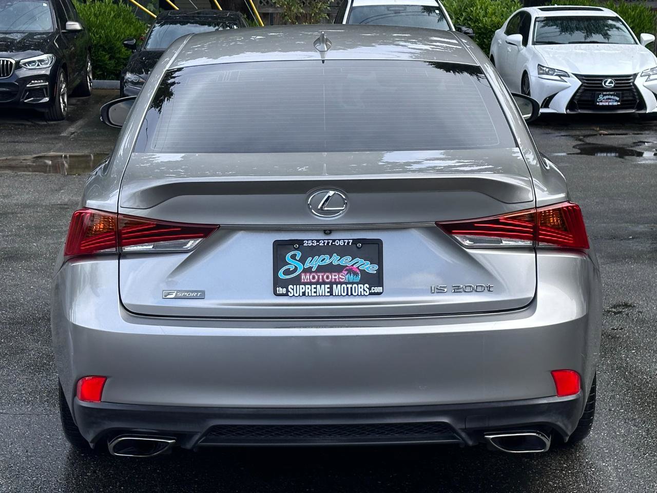 Used 2017 Lexus IS 200t F Sport w/ F Sport Package RWD image 10