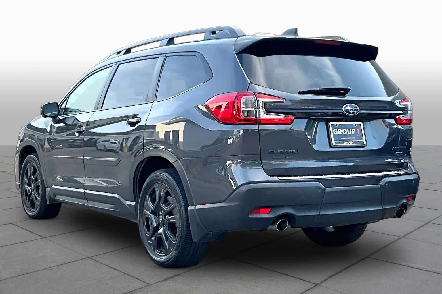Used 2023 Subaru Ascent Onyx Edition Limited AWD/4WD image 12