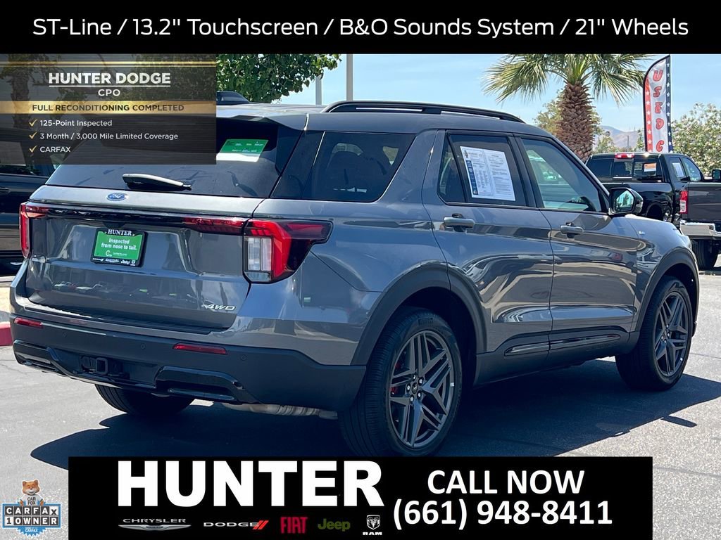 Used 2025 Ford Explorer ST-Line w/ ST-Line Street Pack AWD/4WD image 7