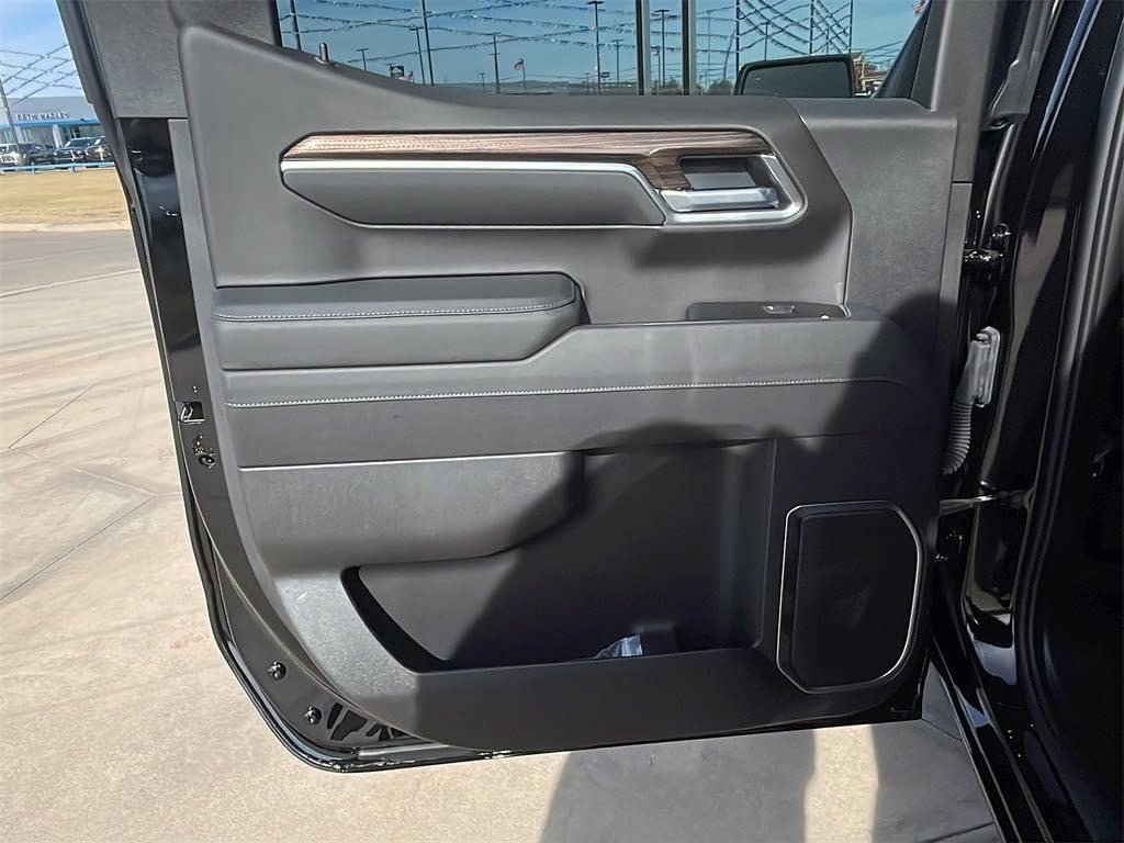 New 2025 Chevrolet Silverado 1500 RST image 11