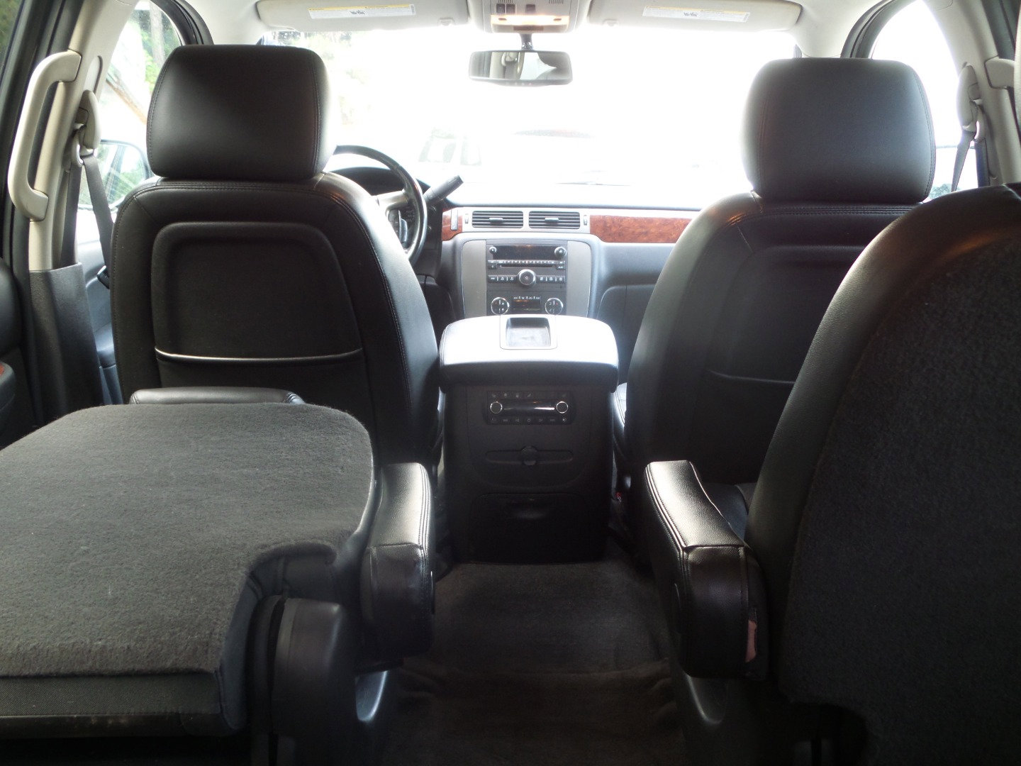 Used 2012 GMC Yukon SLT w/ SLT-2 Equipment Package image 20