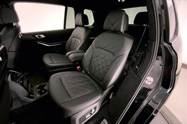 Certified 2024 BMW X7 xDrive40i w/ M Sport Package image 14