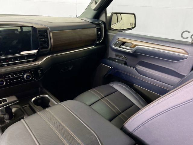 Used 2024 Chevrolet Silverado 1500 High Country w/ Z71 Off-Road Package image 26