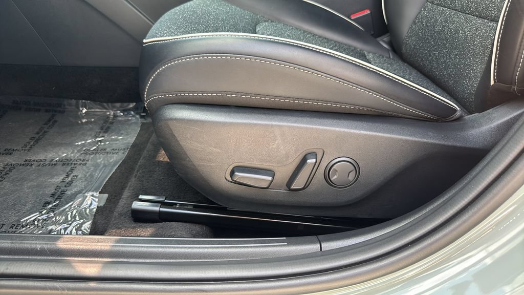 Used 2025 Kia K4 GT-Line w/ GT-Line Sunroof Package FWD image 11