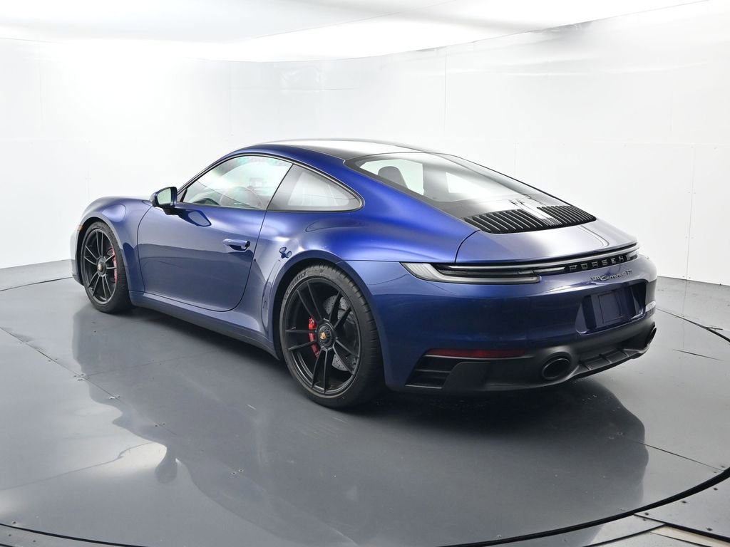 Certified 2024 Porsche 911 Carrera GTS RWD image 3
