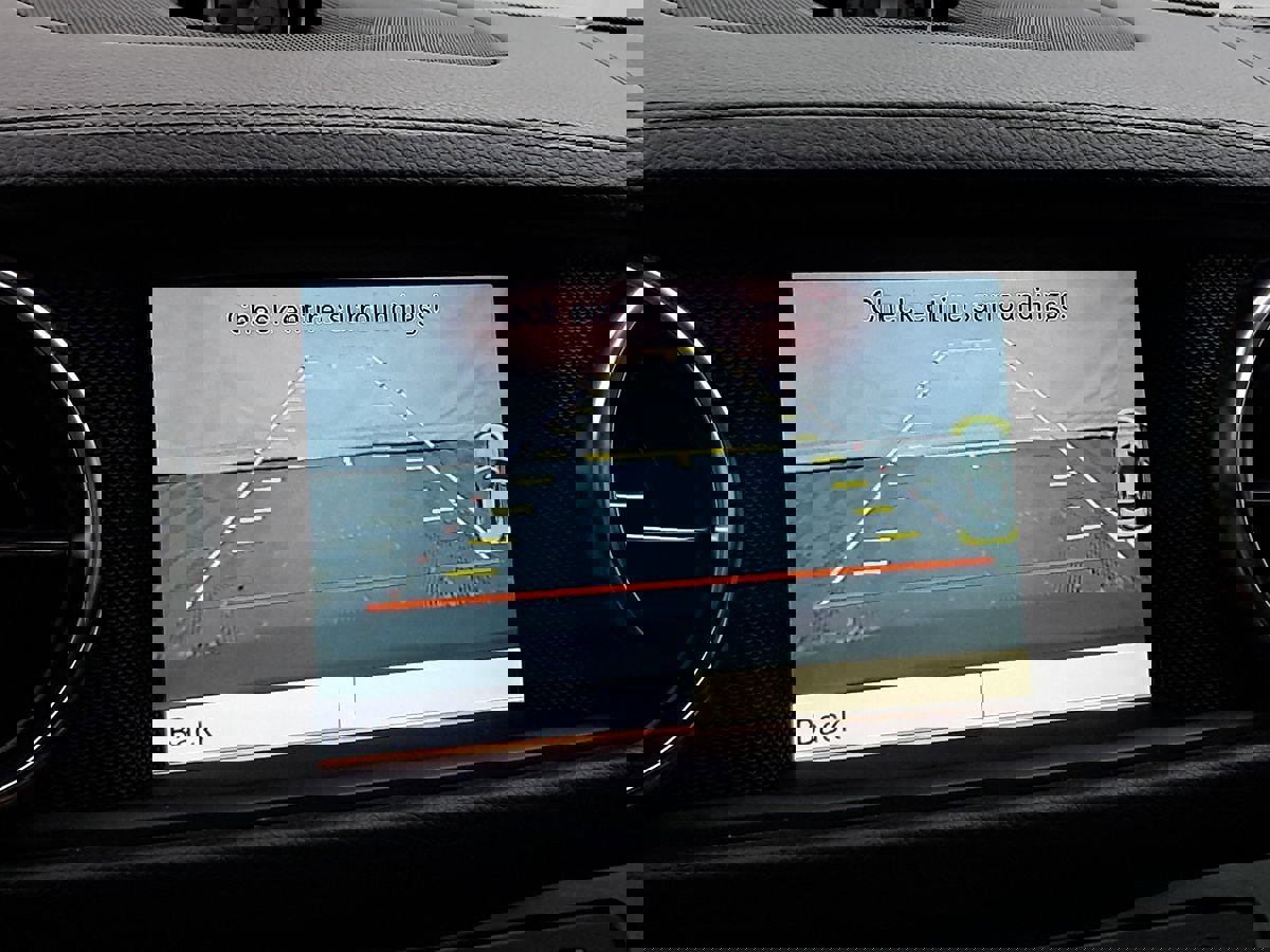 Used 2013 Mercedes-Benz SL 550 image 19