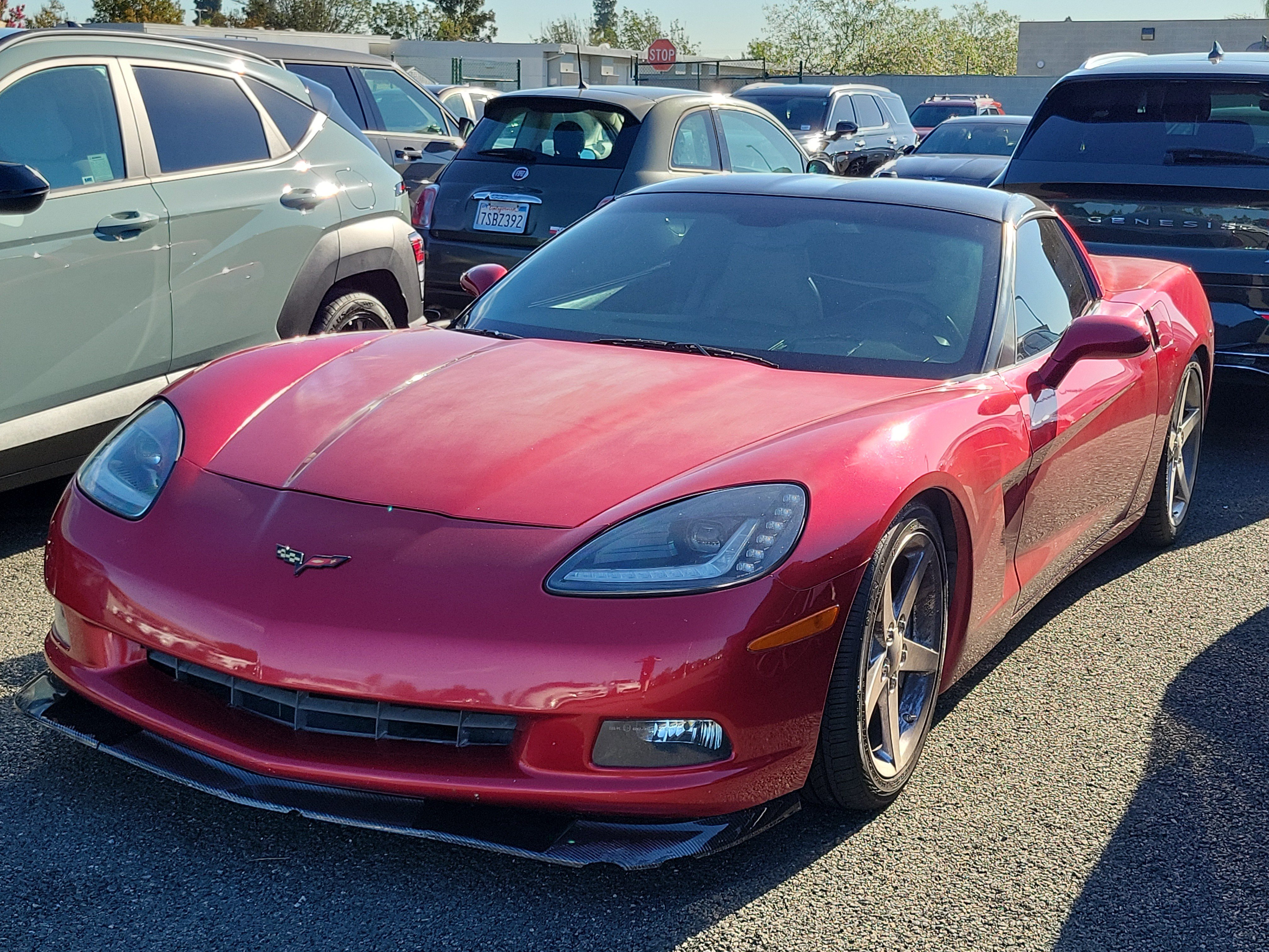 Used 2005 Chevrolet Corvette Coupe w/ Preferred Equipment Group RWD image 1