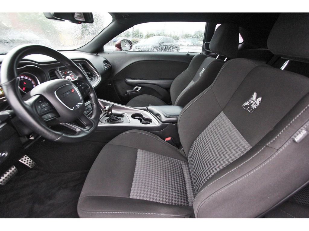 Used 2022 Dodge Challenger R/T Scat Pack w/ Driver Convenience Group RWD image 14