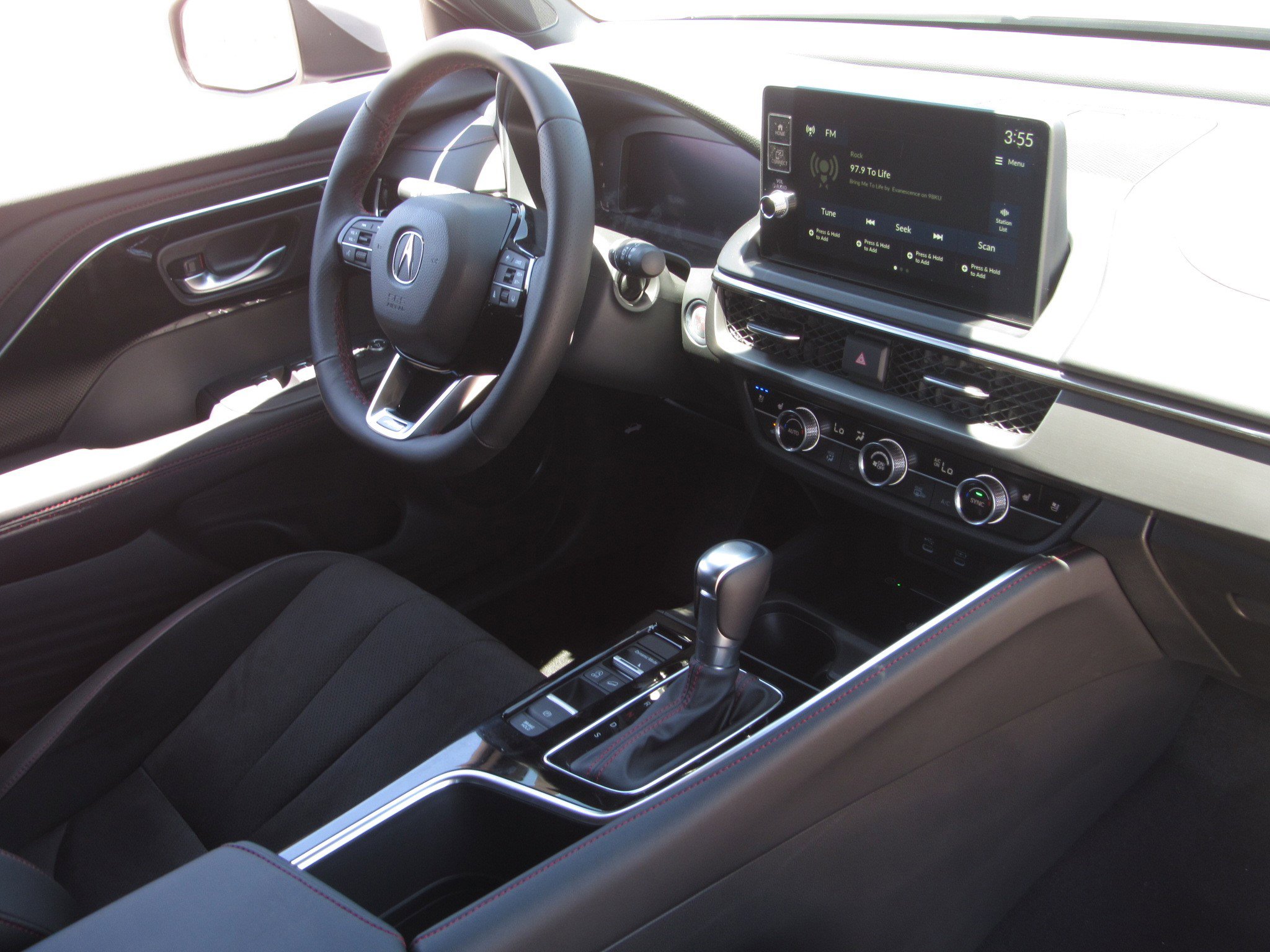Certified 2025 Acura ADX A-Spec image 10