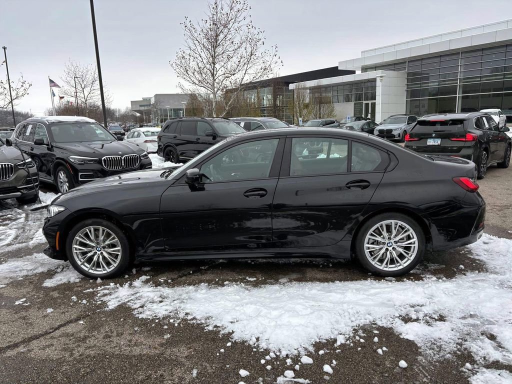 Used 2023 BMW 330i xDrive Sedan w/ Driving Assistance Package image 4