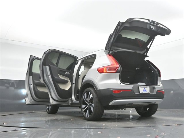 Used 2023 Volvo XC40 B5 Plus w/ Driver Assist Package image 55