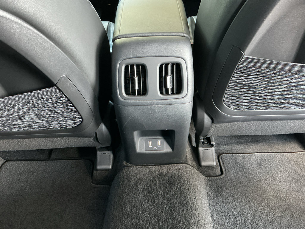 Certified 2023 Hyundai Tucson Limited AWD/4WD image 12