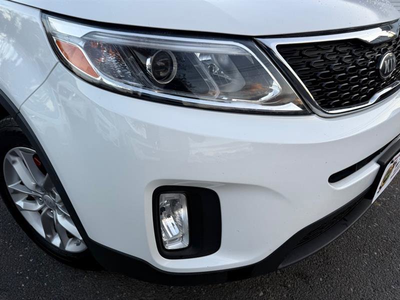 Used 2014 Kia Sorento LX image 40