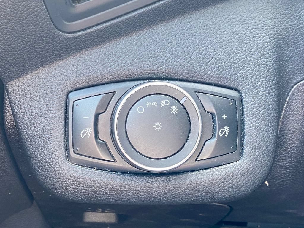 Used 2015 Ford Escape S FWD image 25