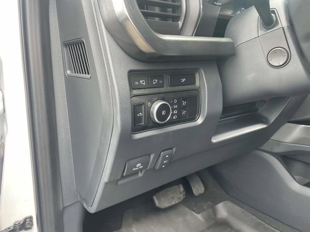 Certified 2023 Ford F250 Lariat w/ Lariat Ultimate Package image 22