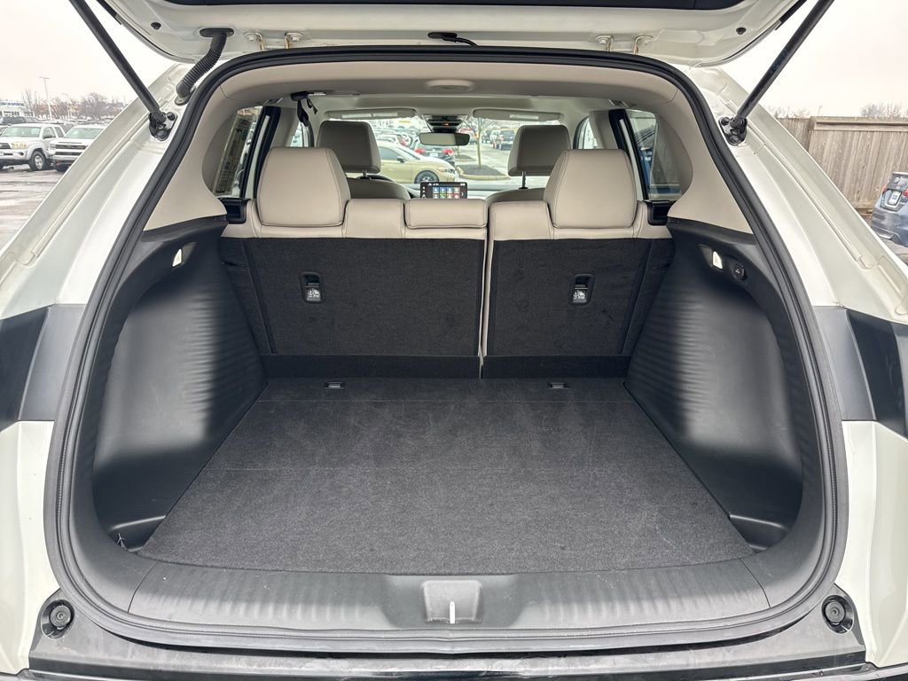 Used 2025 Honda HR-V EX-L image 36