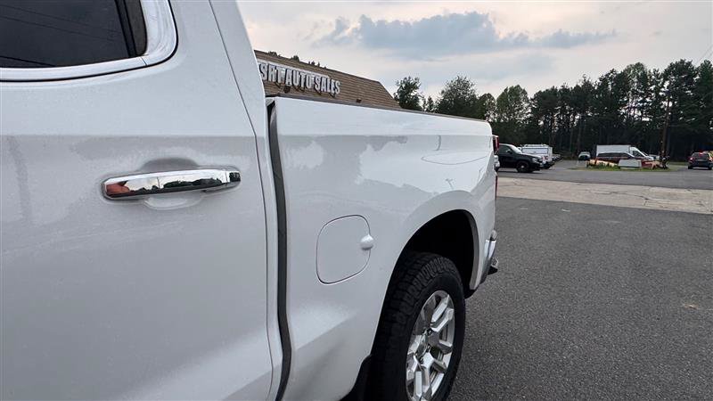 Used 2023 Chevrolet Silverado 1500 LTZ w/ LTZ Convenience Package II AWD/4WD image 13