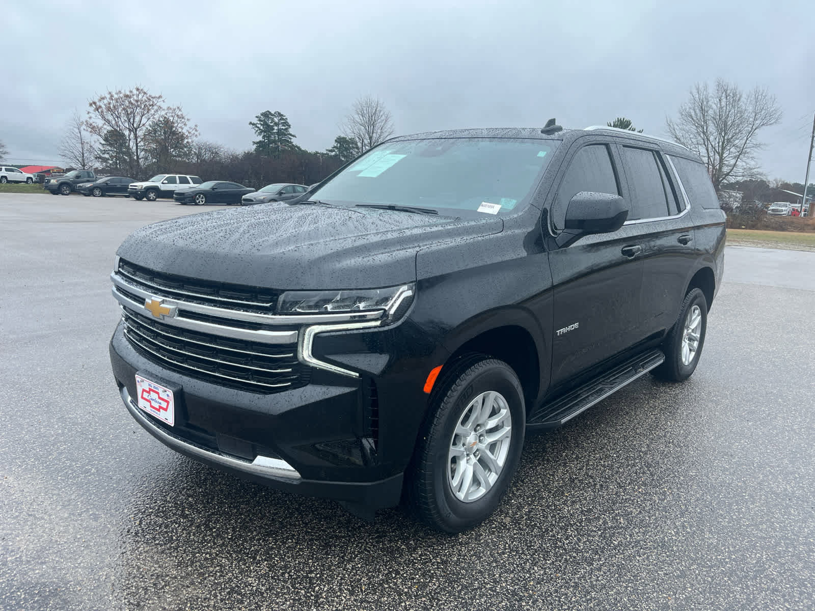 Used 2024 Chevrolet Tahoe LT image 2