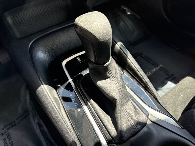 Used 2023 Toyota Corolla LE FWD image 20