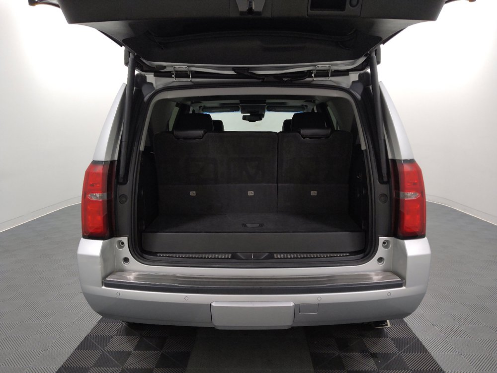 Used 2018 Chevrolet Tahoe LT w/ LT Signature Package AWD/4WD image 29