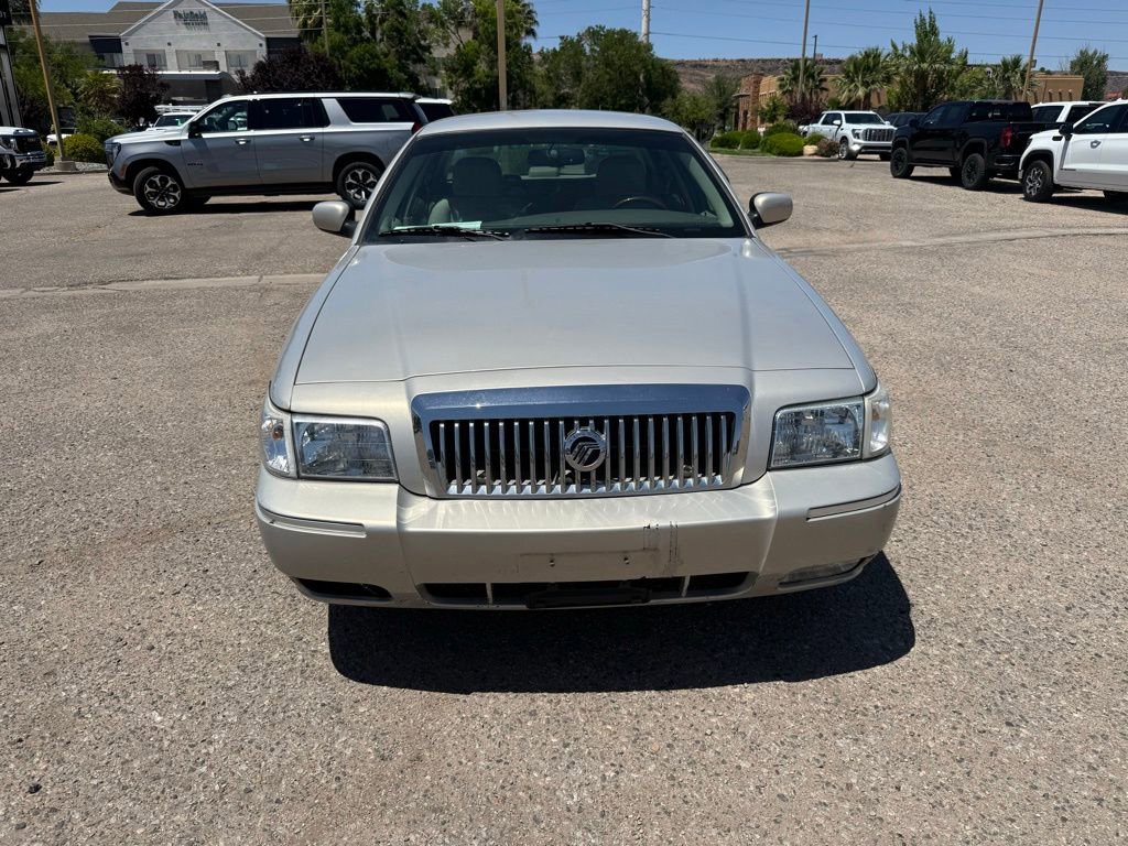 Used 2010 Mercury Grand Marquis LS RWD image 2