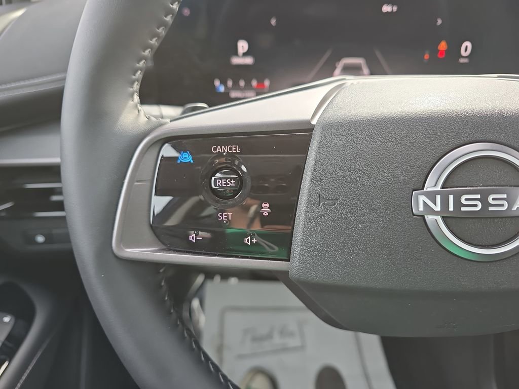 Used 2025 Nissan Murano SV image 21