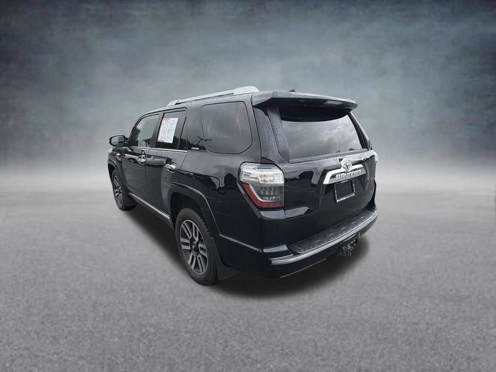 Used 2024 Toyota 4Runner Limited AWD/4WD image 3