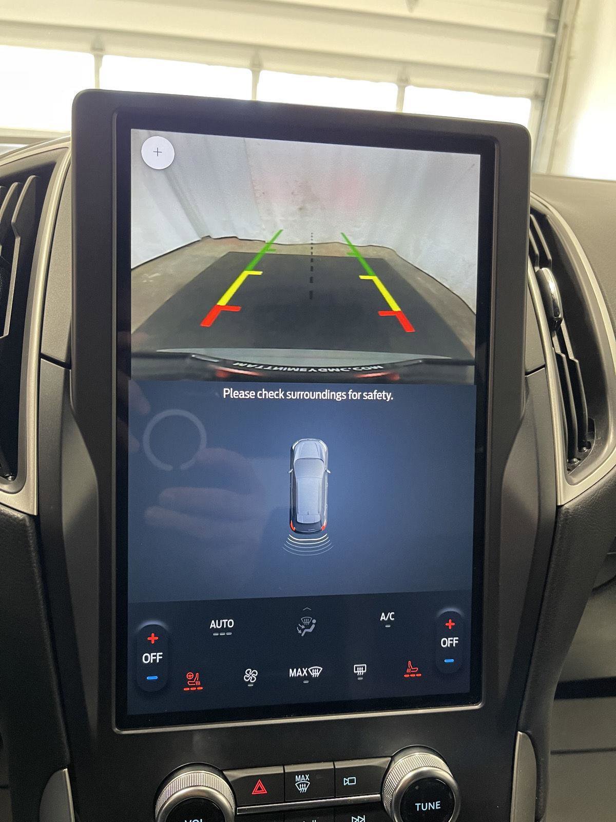 Used 2024 Ford Edge ST-Line image 23