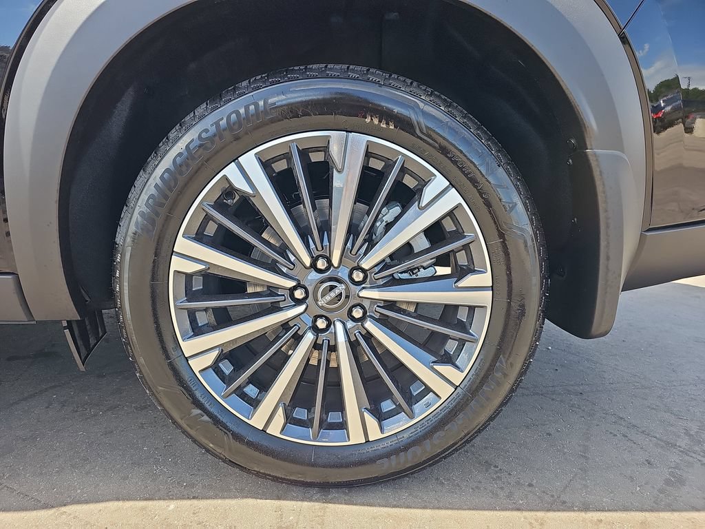 New 2026 Nissan Pathfinder Platinum FWD image 37