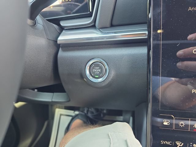New 2027 GMC Terrain Elevation w/ Elevation Premium Package AWD/4WD image 22
